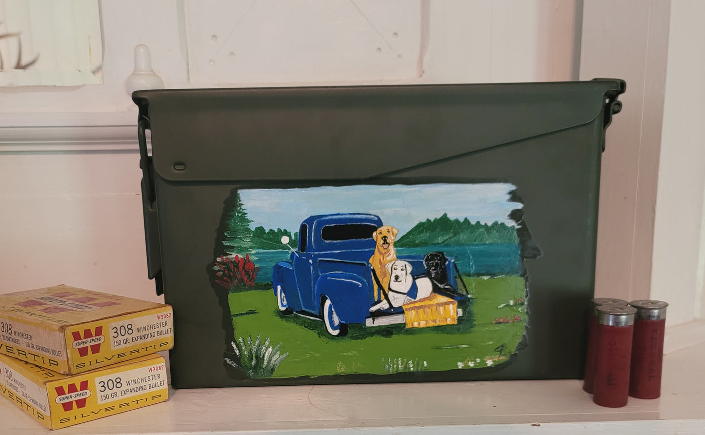 50 Cal Large Hand Painted Amo Box Labrador Retrievers In Truck Bed